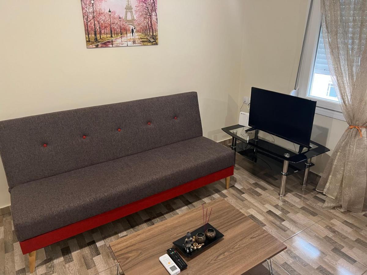 Elegant Studio Mytilini Apartment ภายนอก รูปภาพ